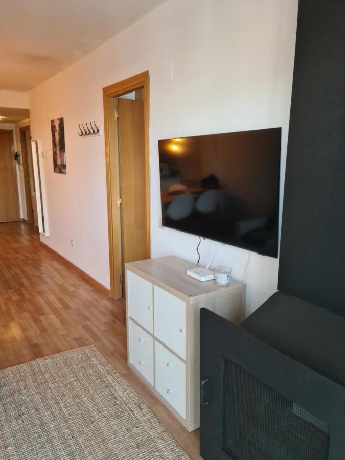 Tuhogarencerler Taquilla Parking En Pistas Appartement Buitenkant foto